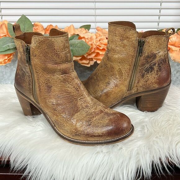 DIBA Distressed Leather Boot Tan JALAPENO SZ 9.5  Rustic Western - Picture 1 of 13